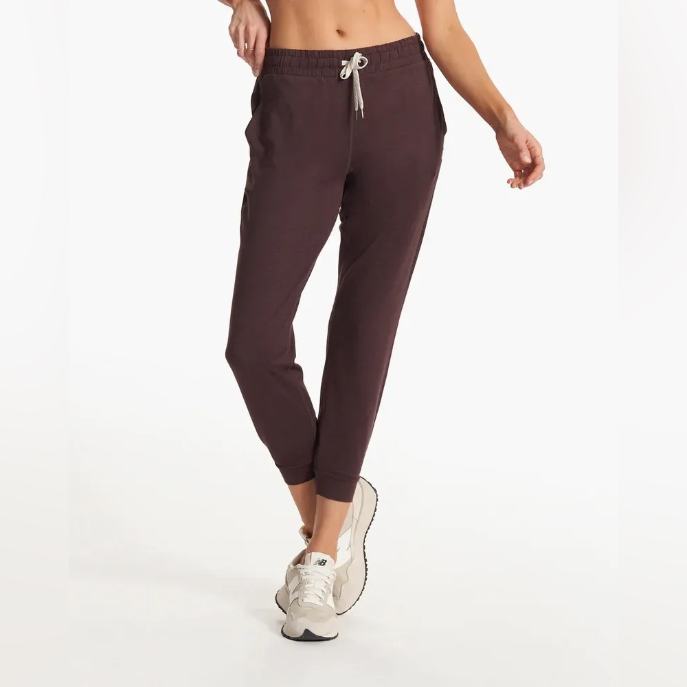 Vuori Performance Jogger - Picture 3 of 13